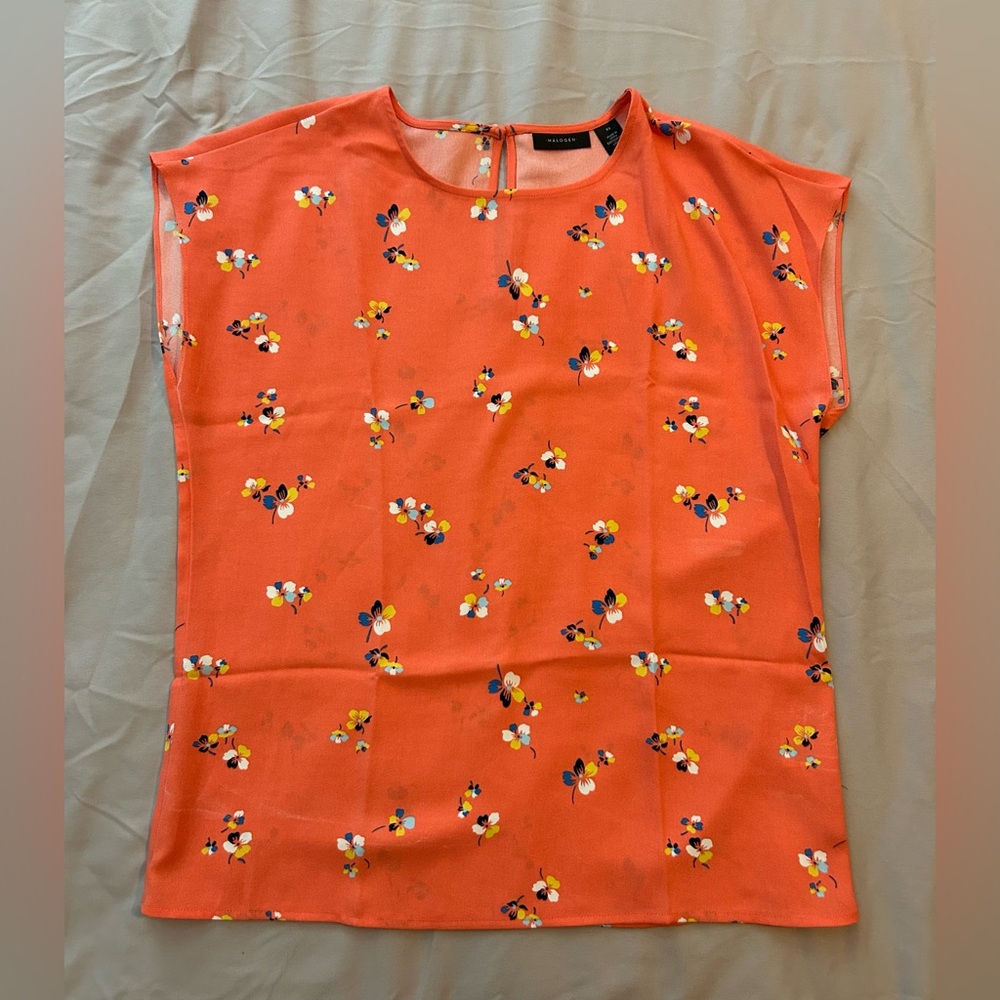 Halogen Sise XS Sleeveless Floral Print  Blouse